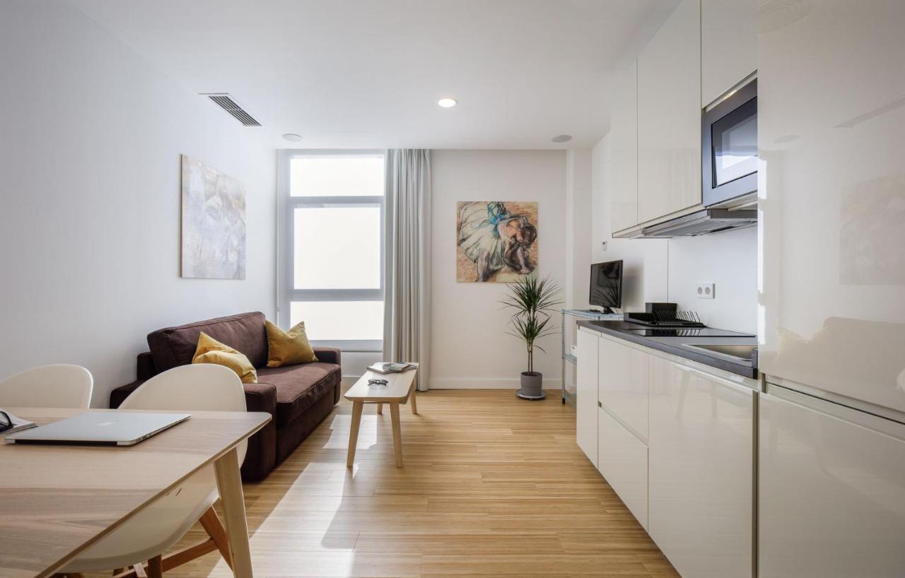 Mush Room Apartamentos セビリア エクステリア 写真
