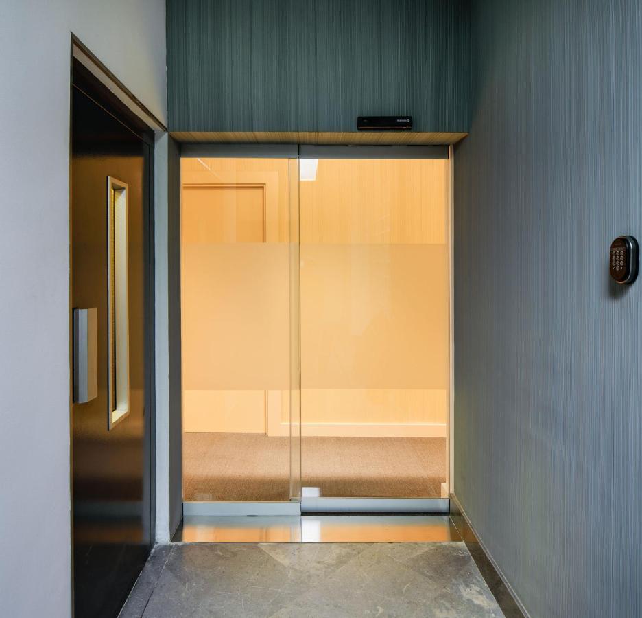 Mush Room Apartamentos セビリア エクステリア 写真