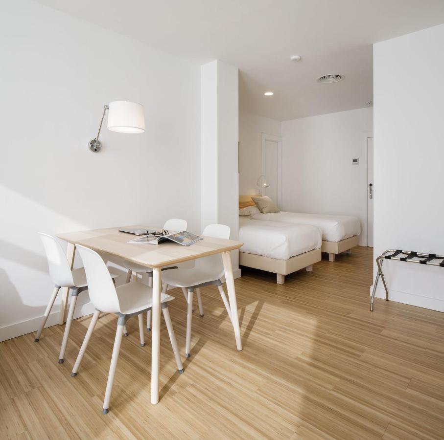 Mush Room Apartamentos セビリア エクステリア 写真