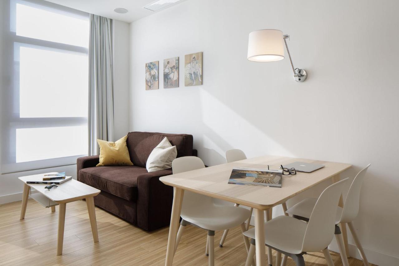 Mush Room Apartamentos セビリア エクステリア 写真